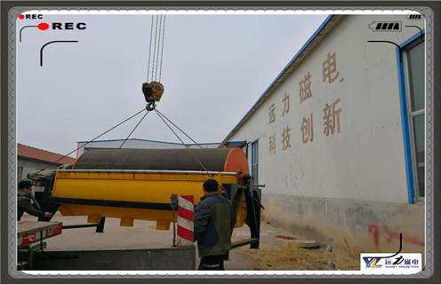 濕式磁選機(jī)，赤鐵礦濕式磁選機(jī)提高客戶的除鐵體驗(yàn)效果_釩鈦鐵礦濰坊濕式磁選機(jī)廠家，濕式磁選機(jī)性能優(yōu)劣一試便知型號參數(shù)及磁場強(qiáng)度